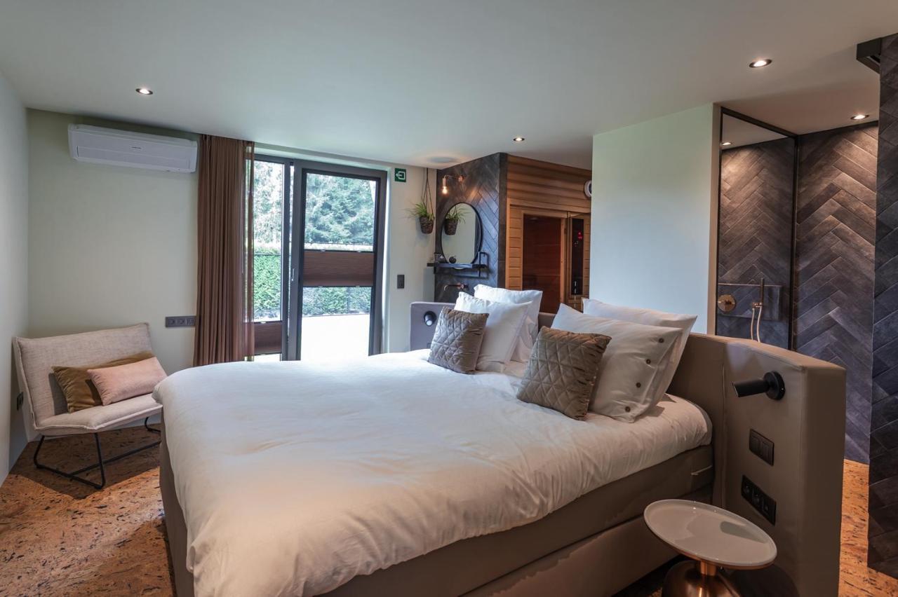 Bed & Breakfast Nummer5 Heusden-Zolder エクステリア 写真