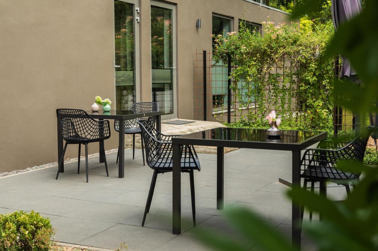 Bed & Breakfast Nummer5 Heusden-Zolder エクステリア 写真