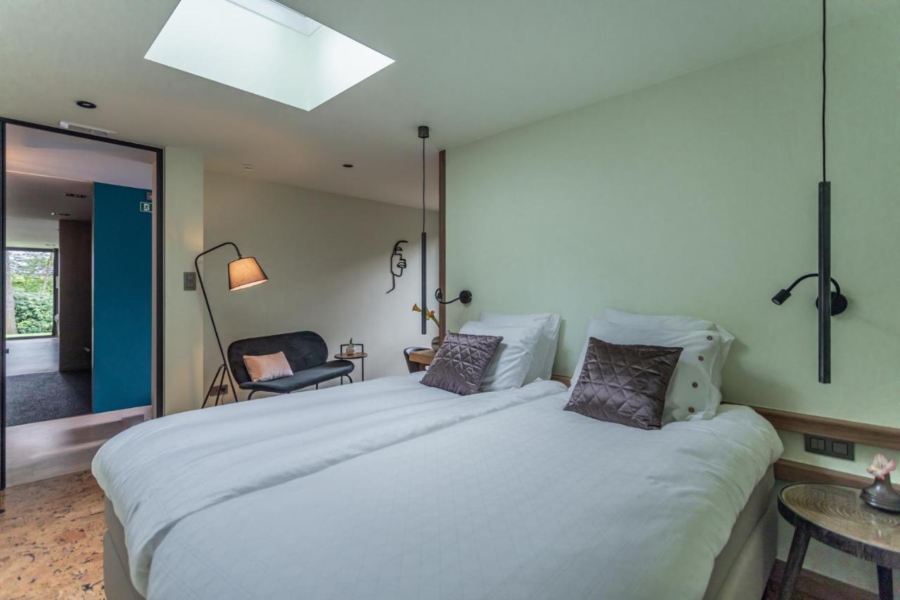 Bed & Breakfast Nummer5 Heusden-Zolder エクステリア 写真